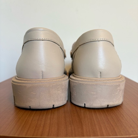 Zara Horse Bit Cream Chunky Soft Academia Loafers with Gold Accent - size 40 - Picture 2 of 8